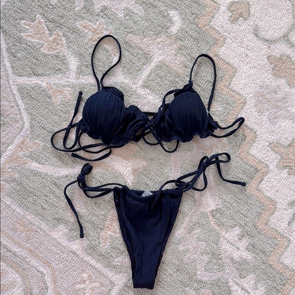 Ribbed Navy Bikini with Adjustable Straps NWOT